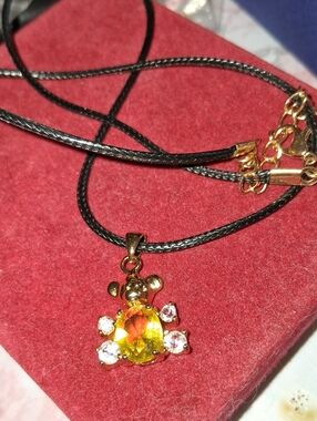 18 KcpYellow Crystal Teddy Pendant Necklace